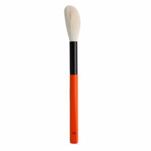 O5 Orange Kiss Angled HIGHLIGHTING BRUSH